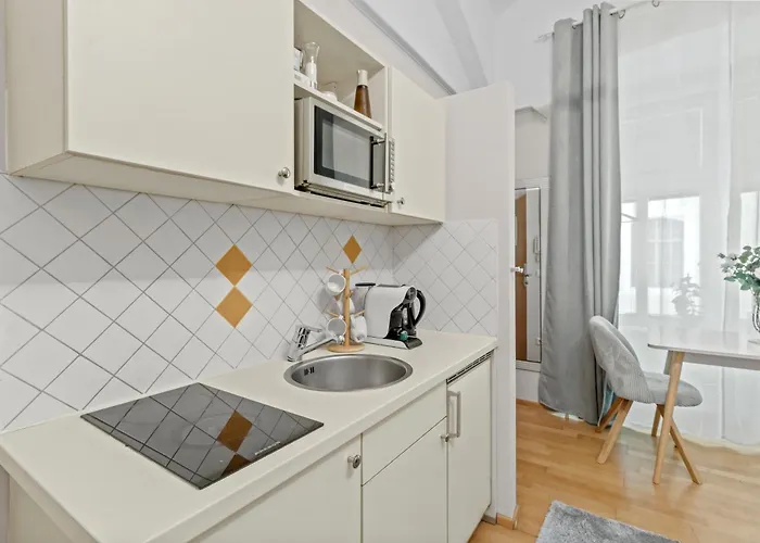 Bright Near Augarten - Near Center - 5min To Metro U2 Apartment Wien