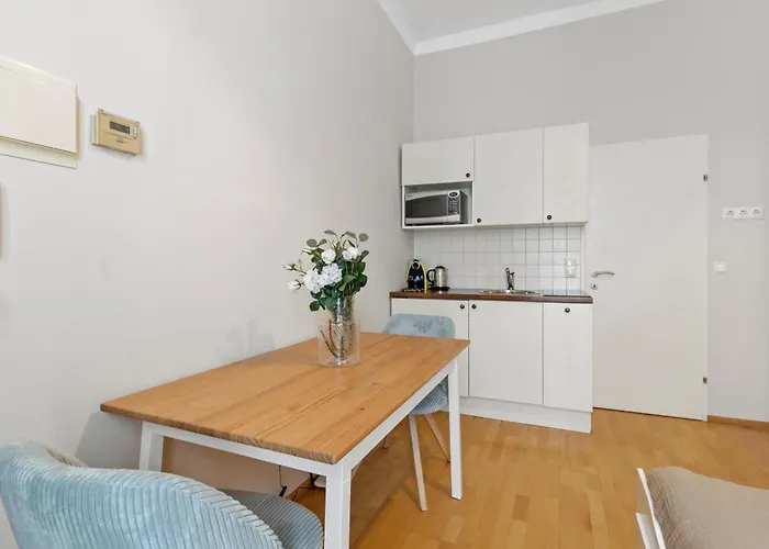 Apartment Bright Near Augarten - Near Center - 5min To Metro U2 *