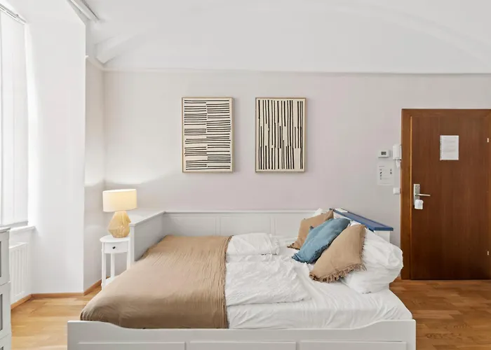 Bright Near Augarten - Near Center - 5min To Metro U2