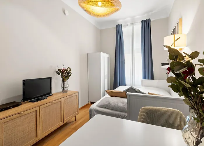 Bright Near Augarten - Near Center - 5min To Metro U2 Apartment Wien