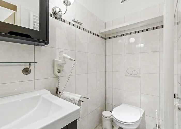 Bright Near Augarten - Near Center - 5min To Metro U2 Apartment *